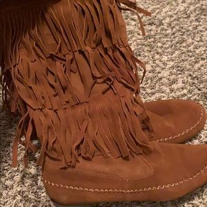 LC (Lauren Conrad) fringe moccasin boots